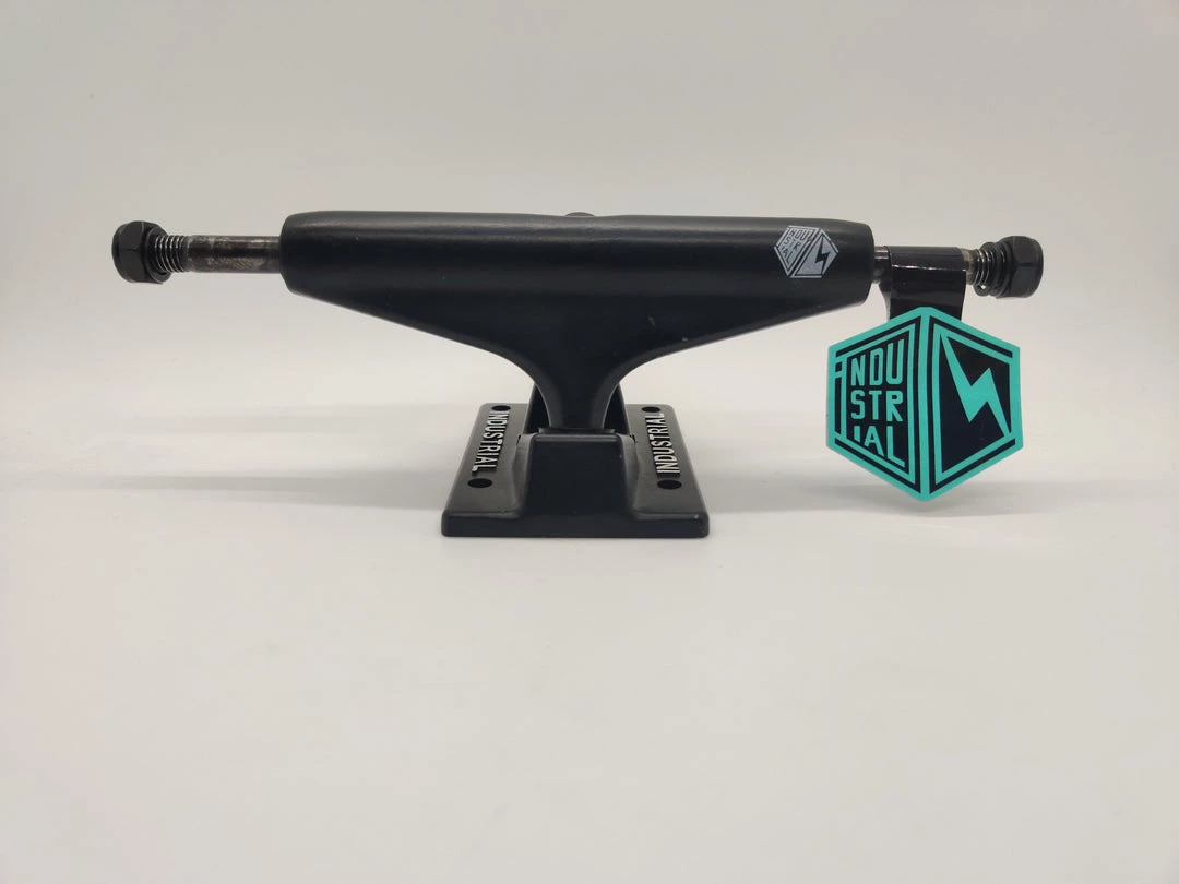 Ghost Long Board Industrial IV Black 4.75 Trucks SKATEBOARD