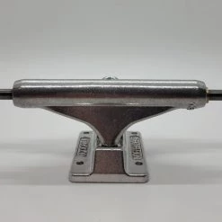 Ghost Long Board SKATEBOARD Independent Silver Trucks