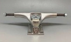 Ghost Long Board Theeve Classic Silver Trucks SKATEBOARD